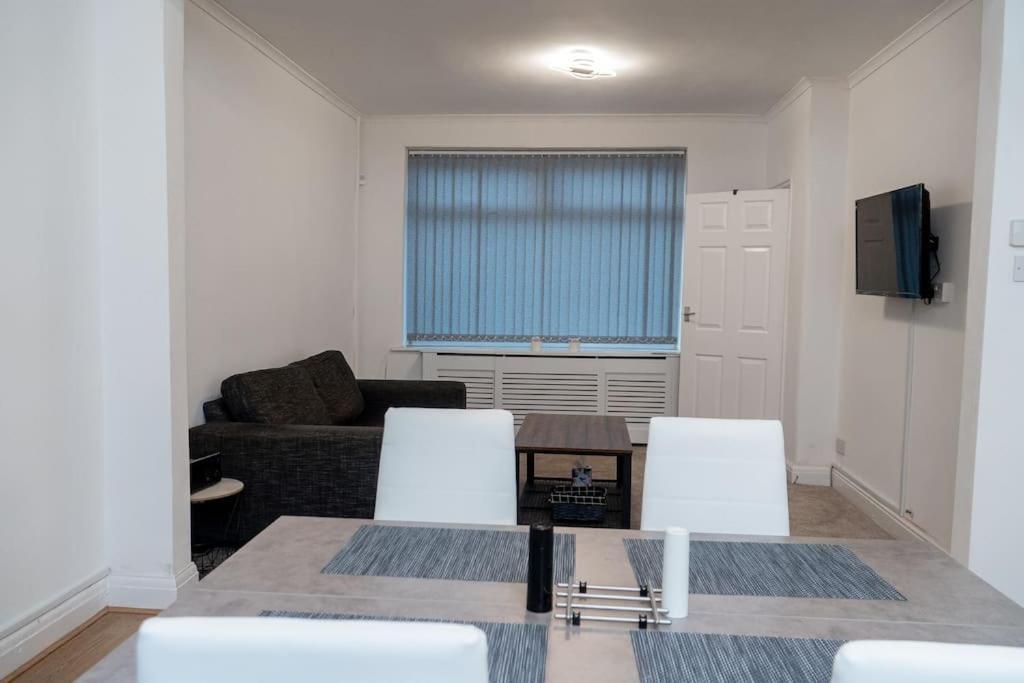 Home In Failsworth مانشستر المظهر الخارجي الصورة
